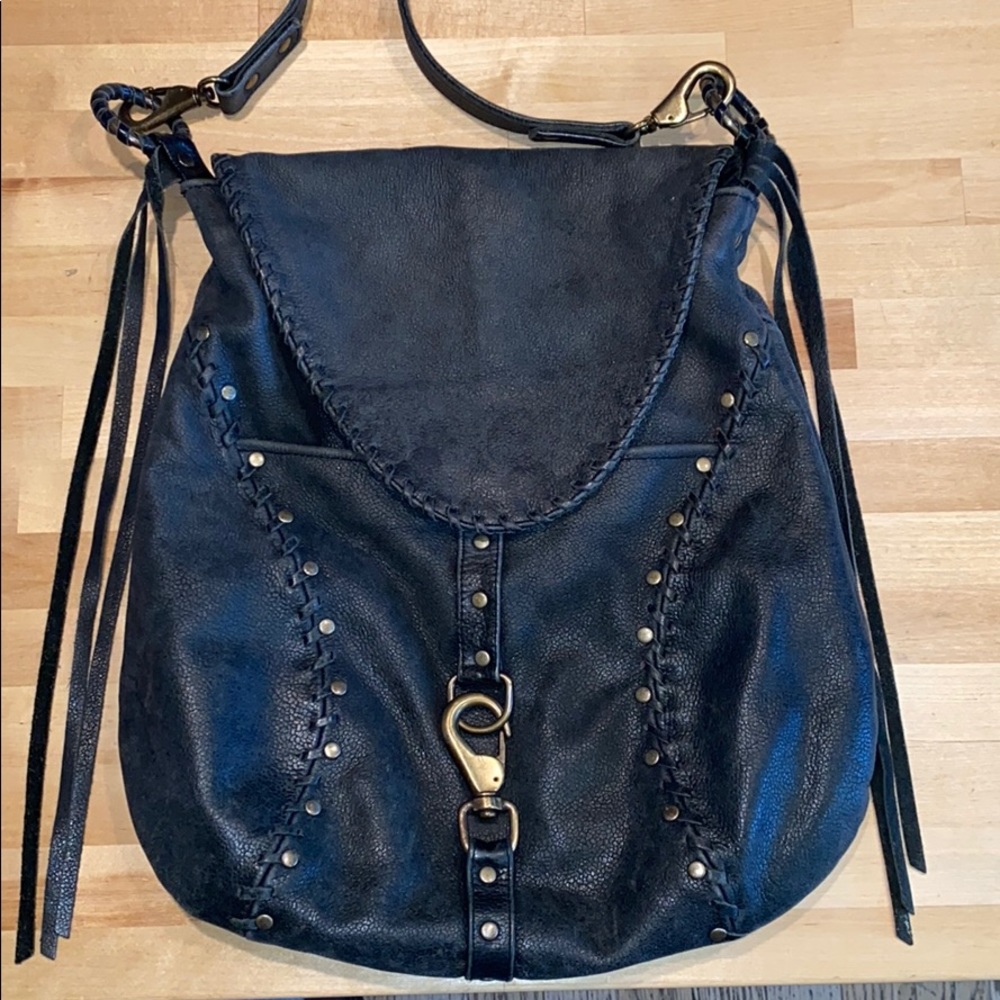 Aaneta Leather  Bag
